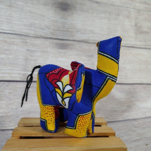 Set of 4 Handmade Stuffed Animals From Uganda, set 2 - Picture 4 of 8